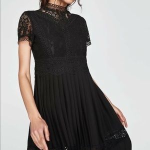 Contrast lace Embroidered dress